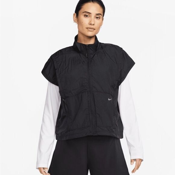 Nike Jackets & Blazers - Nike Training Vest Repel City Ready Black Oversized Athletic Windbreaker Vest